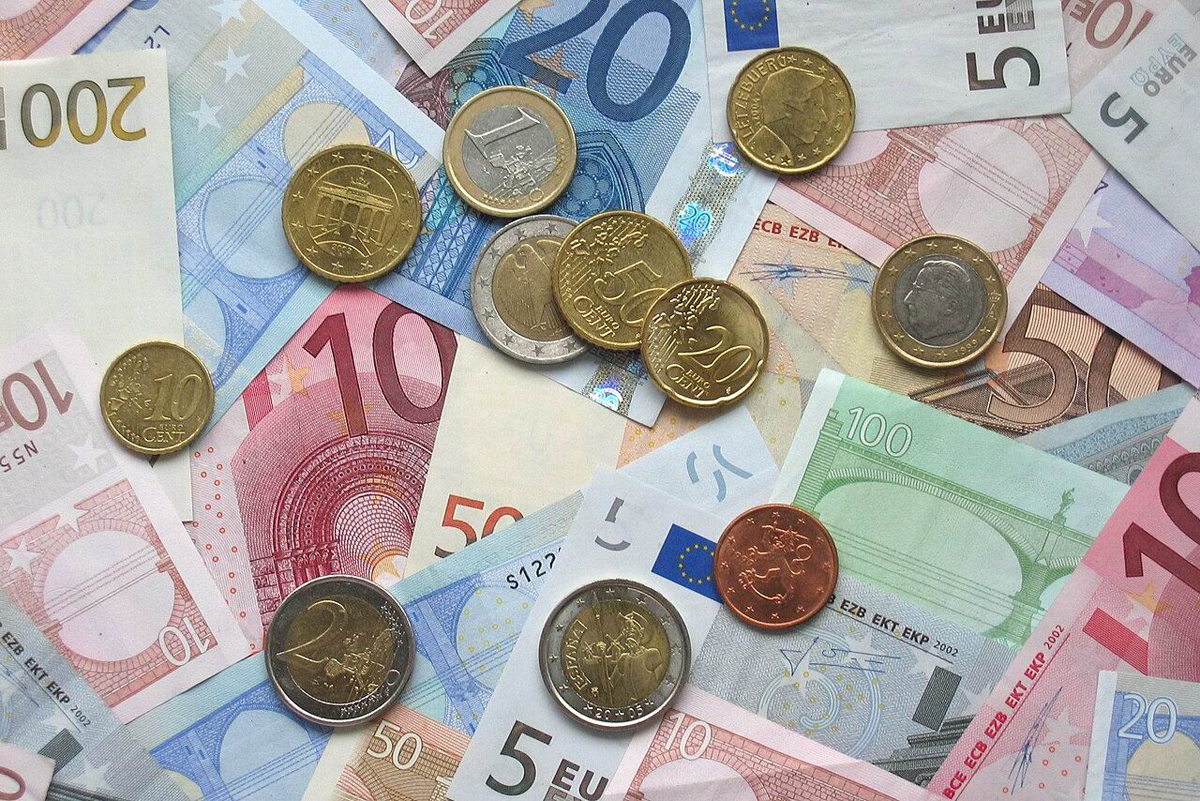 Kas „į mi­nu­są“, kas „į pliu­są“ ir ne­ma­žą