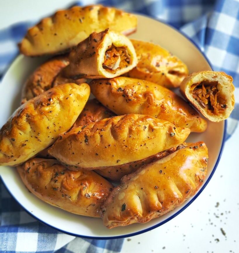 Greiti kibinai su daržovėmis