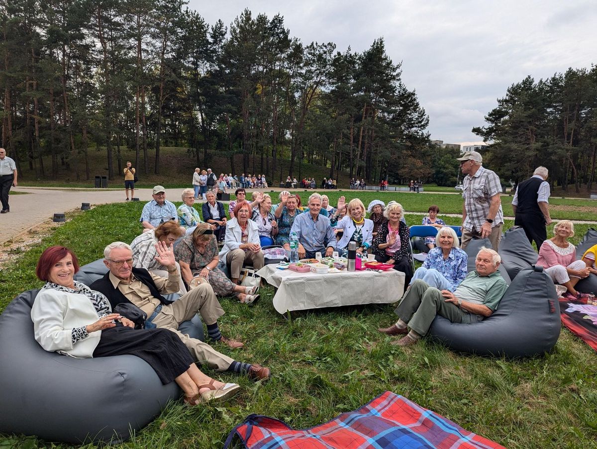 Pakvies „Senjorų piknikas“