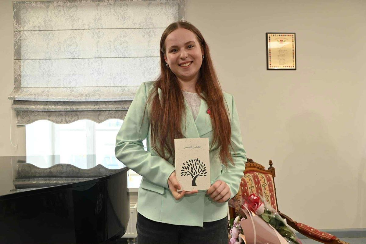 Jaunoji poetė Deimantė: „Noriu palikti savo pėdsaką ateities kartoms“