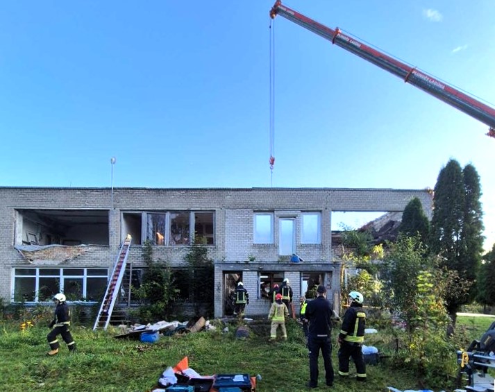 Griuvėsiuose rastas žmogaus kūnas