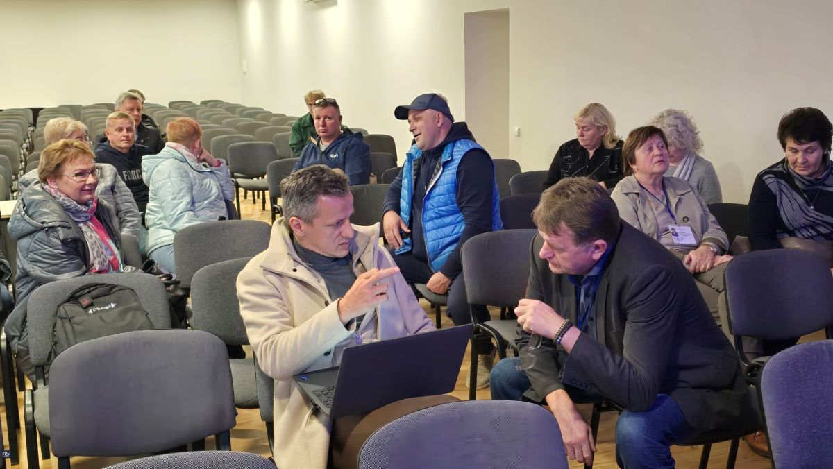 Su gyventojais – apie dviračių takus Stoties ir Birutės gatvėse