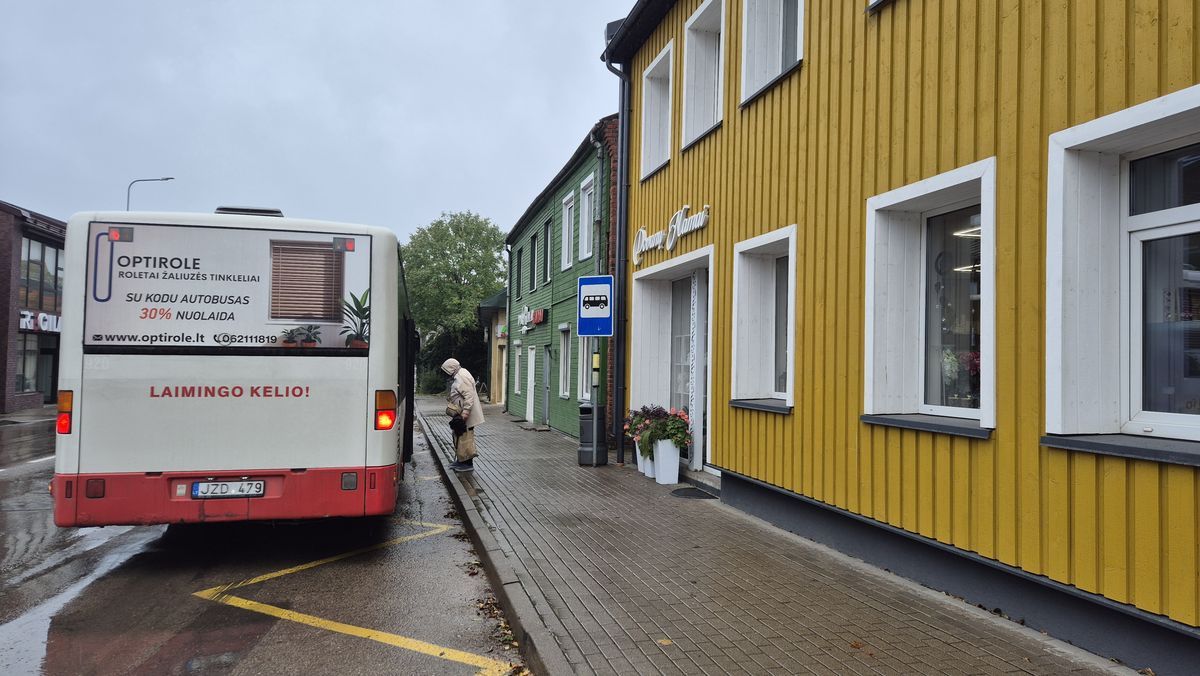 Gyventojai reikalauja suoliuko, o verslininkė – ramybės