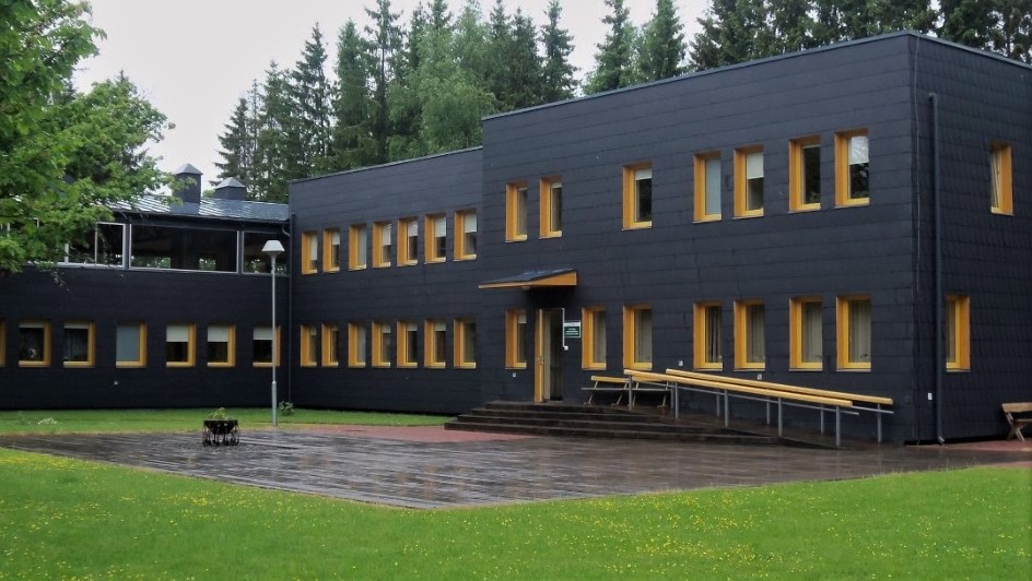 Telšių rajono savivaldybė Gedrimų savarankiško gyvenimo namus išnuomojo neteisėtai