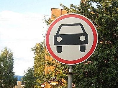 Įspėja apie eismo ribojimus