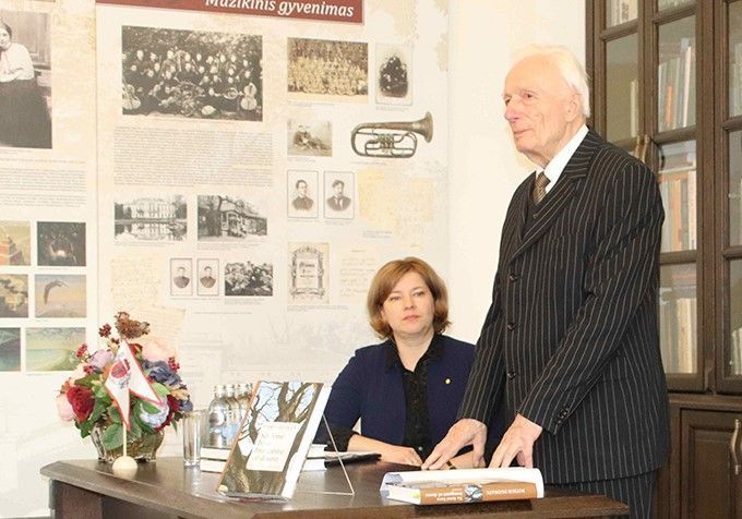 Į amžinybę išėjo Plungės krašto žmogus, mokslininkas, rašytojas