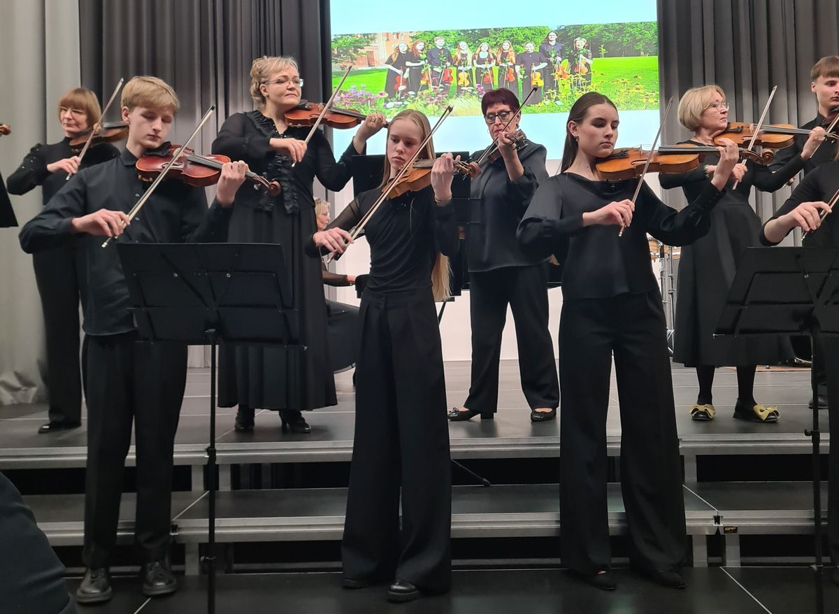 Telšių meno mokykloje – 70 metų jubiliejus