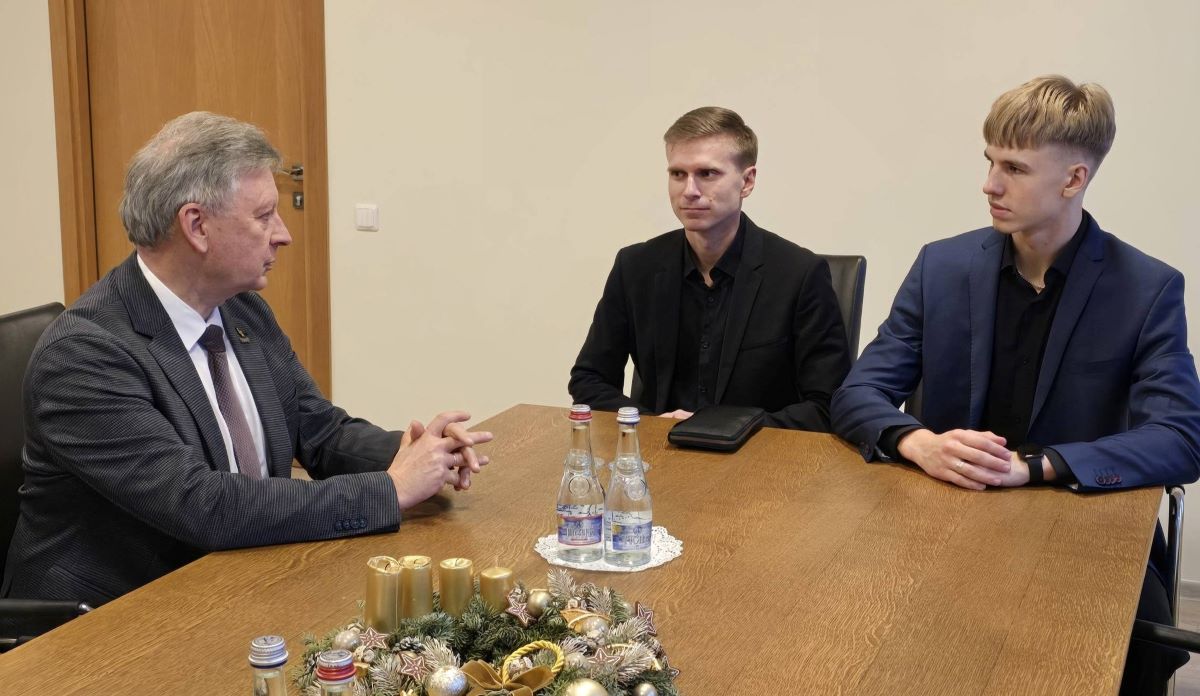 Pasveikino pasaulio čempioną