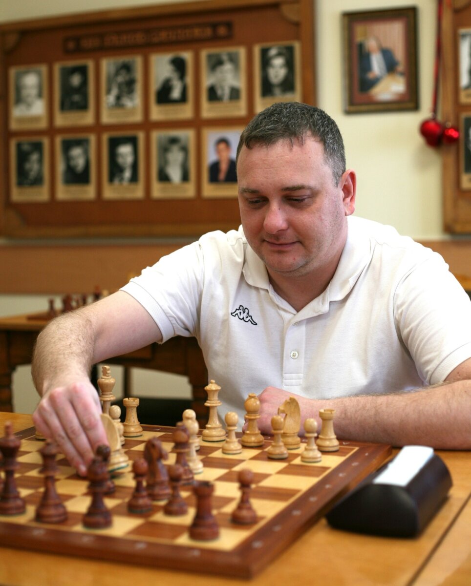 Interviu su šachmatų treneriu Sigitu Kalvaičiu