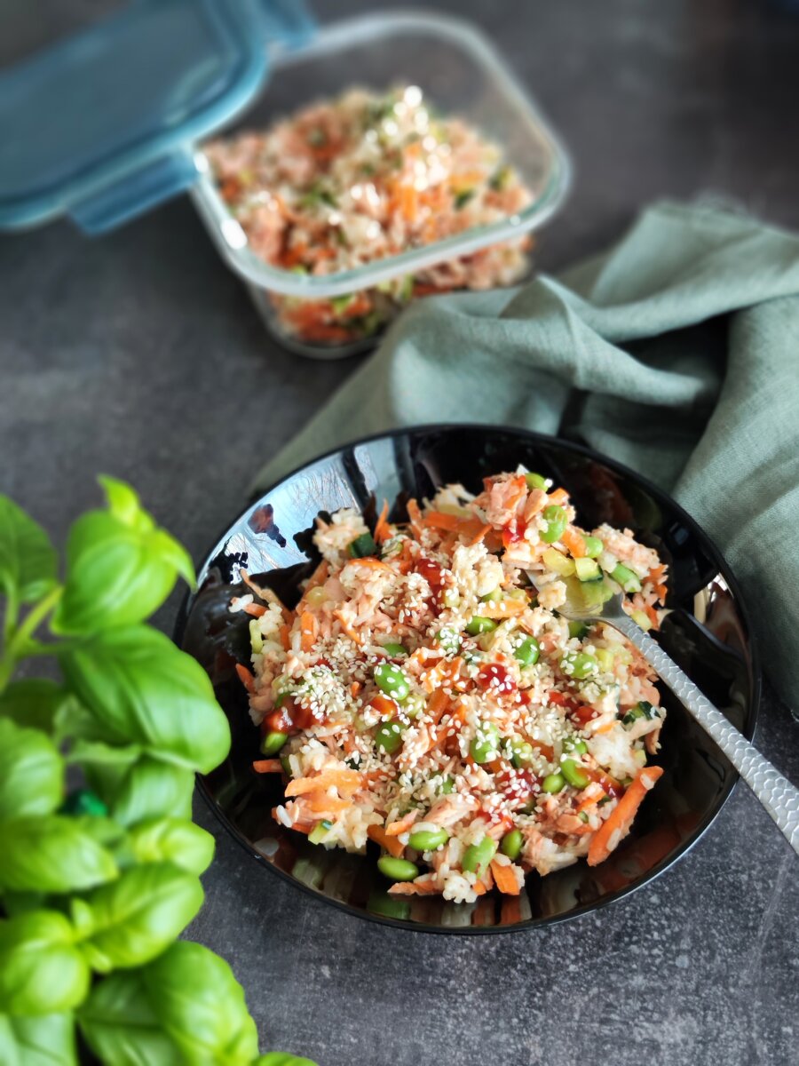 Lašišos-ryžių dubenėlis