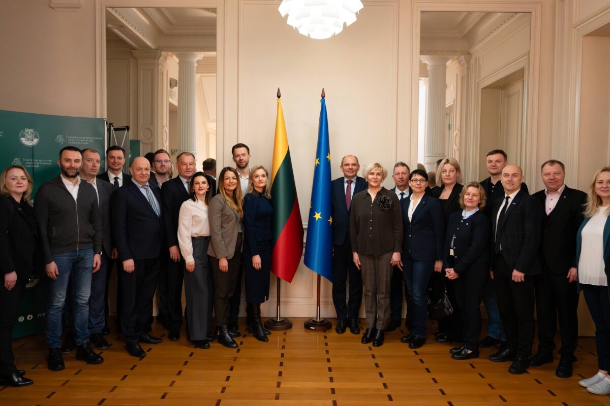 Savivaldybių atstovai susitiko su ES ambasadoriumi