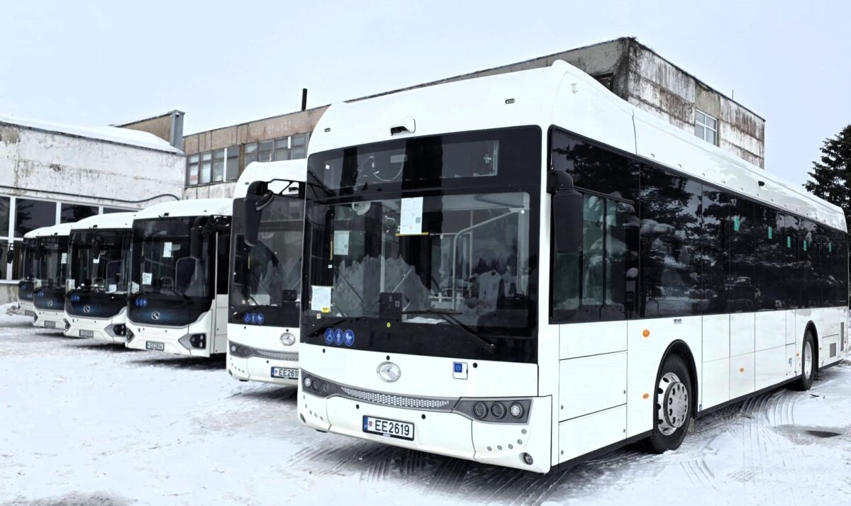 Į Plungę atkeliavo 6 elektriniai autobusai