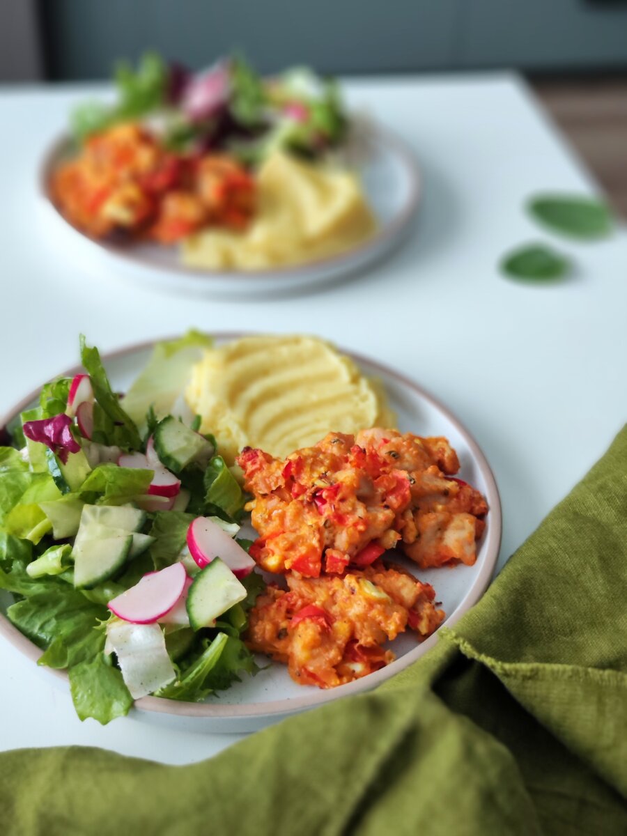 Vištienos kepsneliai su feta