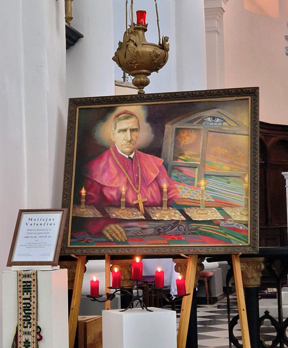 Pa­mi­nė­tos 225-osios Mo­tie­jaus Va­lan­čiaus gi­mi­mo me­ti­nės