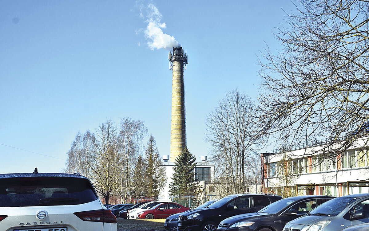Teis­mų ka­ru­se­lė: Plun­gės ši­lu­mos tink­lai ir „Plun­gės bioe­ner­gi­ja“ – ly­gio­sios