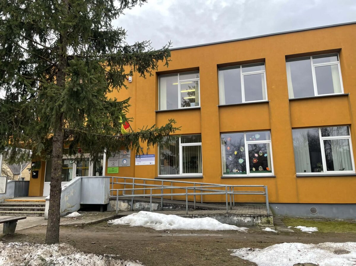 Sa­vi­val­dy­bė prieš Tel­šių su­tri­ku­sios psi­chi­kos žmo­nių glo­bos bend­ri­ją: tūks­tan­čiai eu­rų, mo­ky­mai už­sie­ny­je ir klau­si­mas – kas yra „as­me­ni­nė pa­gal­ba“?