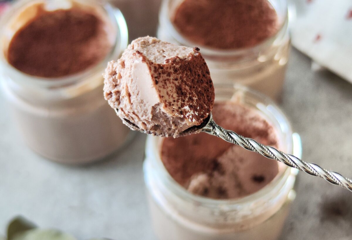 Baltyminis kakavos desertas