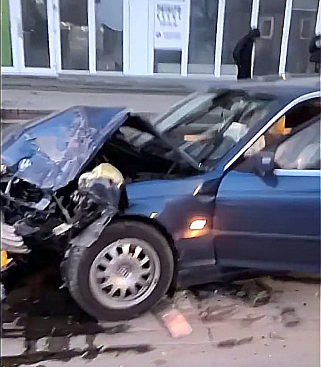 Mies­to cent­re – au­to­mo­bi­lių lenk­ty­nės?